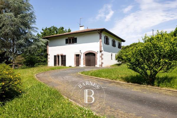 Ciboure, Maison 7 Chambres -  300 m² à vendre