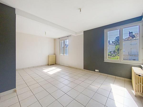 A vendre proche du centre d' Amboise  maison 68 m² 3 chambres