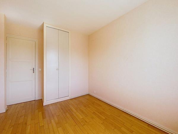 A vendre proche du centre d' Amboise  maison 68 m² 3 chambres