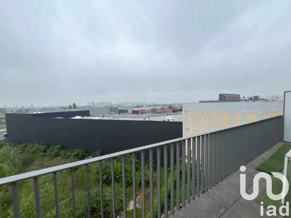 Appartement 3 pièces de 63 m² à Romainville (93230)