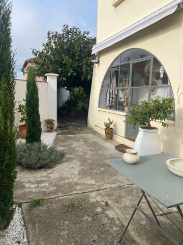MAISON AVEC JARDIN ET GARAGE QUARTIER DES CASTORS