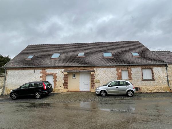 Appartement séjour + deux chambres