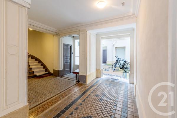 Appartement F2 à vendre  2 pièces - 37 m2 PARIS - 75001