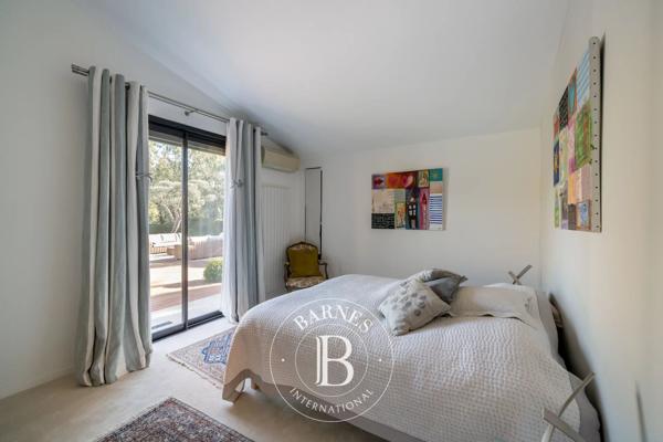 Mougins, Villa 3 Chambres -  164 m² à vendre