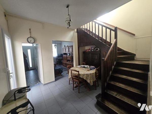 ANGERS – AVENUE VAUBAN – LE CONFORT D’UNE MAISON, L’ESPRIT D’UN APPARTEMENT.