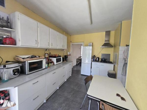 ANGERS – AVENUE VAUBAN – LE CONFORT D’UNE MAISON, L’ESPRIT D’UN APPARTEMENT.
