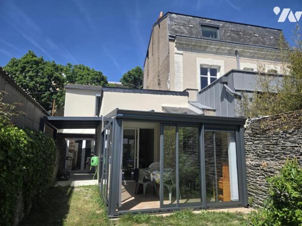 ANGERS – AVENUE VAUBAN – LE CONFORT D’UNE MAISON, L’ESPRIT D’UN APPARTEMENT.