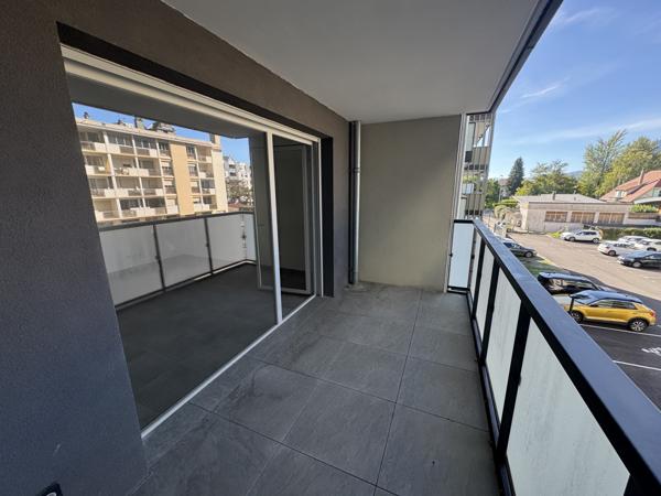 T3 + 2 PLACES DE PARKING