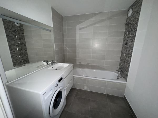 T3 + 2 PLACES DE PARKING