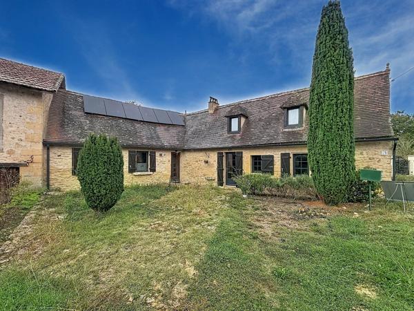 Maison
         4 pièces
        - 118 m² Exclusivité 234 500 €*