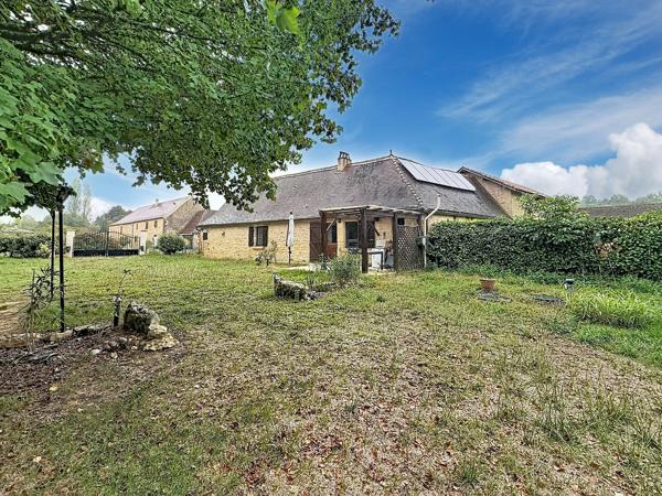 Maison
         4 pièces
        - 118 m² Exclusivité 234 500 €*