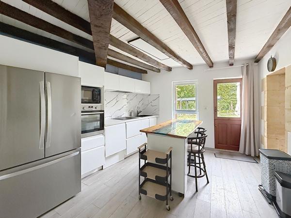 Maison
         4 pièces
        - 118 m² Exclusivité 234 500 €*