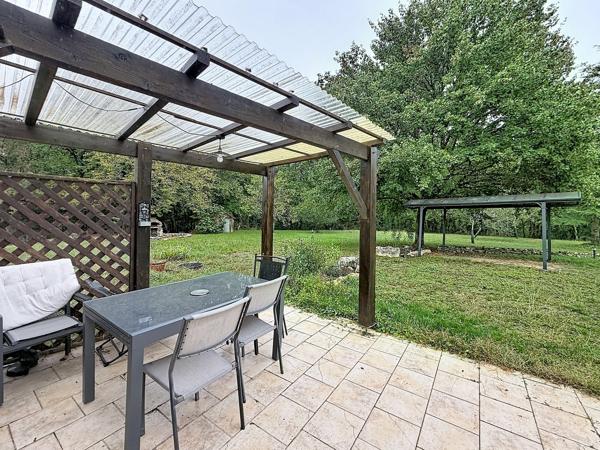 Maison
         4 pièces
        - 118 m² Exclusivité 234 500 €*