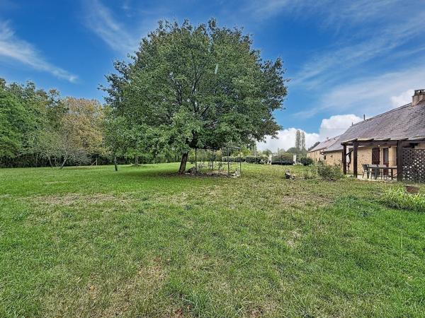 Maison
         4 pièces
        - 118 m² Exclusivité 234 500 €*