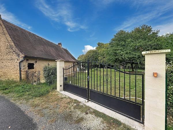 Maison
         4 pièces
        - 118 m² Exclusivité 234 500 €*