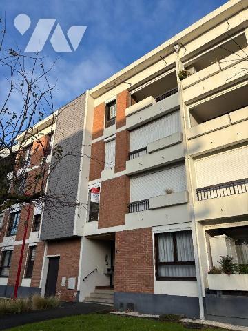 À VENDRE EN EXCLUSIVITE - Bel appartement T3 de 85 m² - Résidence Les Albalétriers, LANNOY

D...