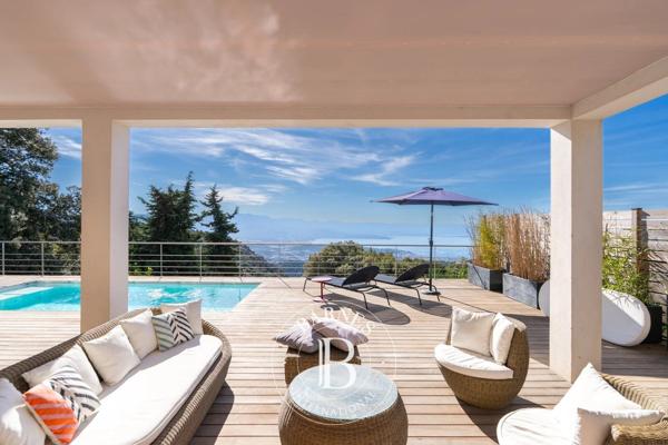 Ajaccio, Appartement 5 Chambres -  227 m² à vendre