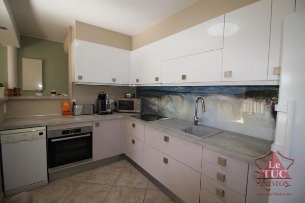 Duplex. 4 Pieces. 2 parkings Cavalaire-sur-Mer (83240)