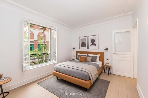 Quartier Champ-de-Mars - Vue Tour Eiffel – Appartement – 2/3 pièces avec grande terrasse sans vis-à-vis -