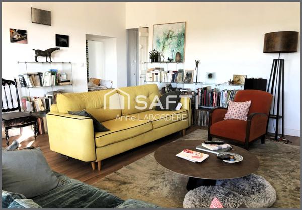 Très belle rénovation située à 30 minutes des portes de La Rochelle.