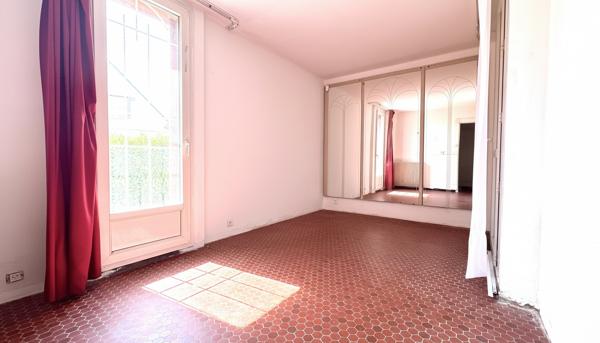 Le confort d'une maison familiale avec chambre au rez-de-chaussée !