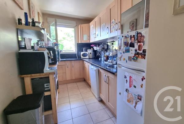 Appartement F3 à vendre  3 pièces - 75,74 m2 ST OUEN L AUMONE - 95