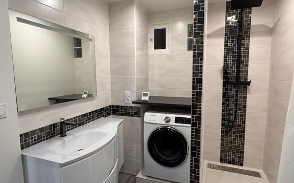 Appartement à vendre    3 pièces • 68,03 m2 Romans-sur-Isère