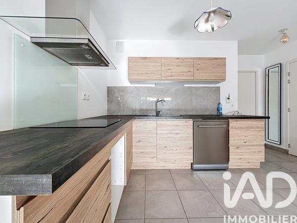 Appartement à vendre 4 pièces 76 m² Ollioules