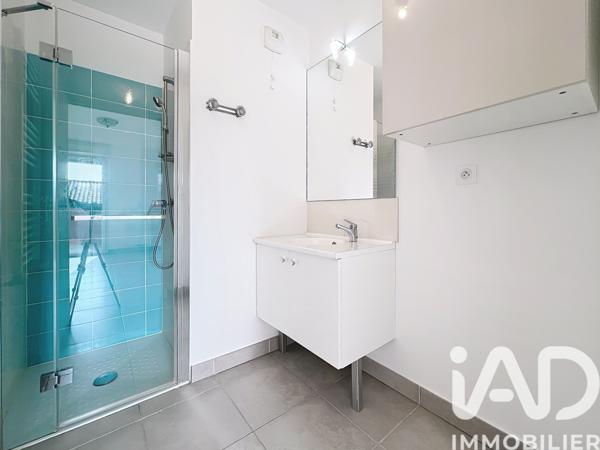 Appartement à vendre 4 pièces 76 m² Ollioules