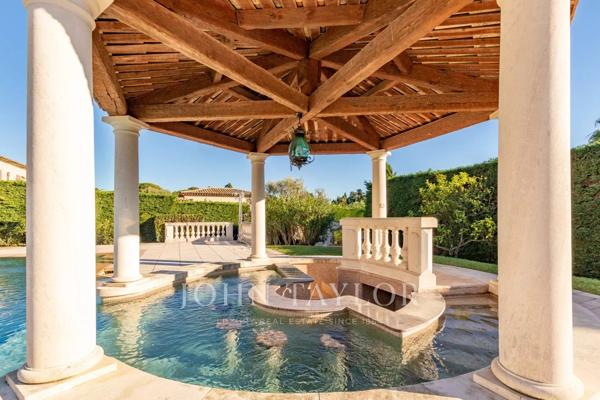 Cap d'Antibes | Située dans un domaine privé