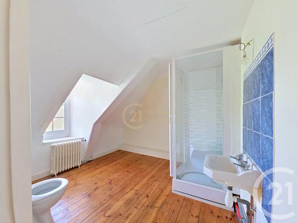 Maison à vendre  23 pièces - 374 m 2   MERDRIGNAC  - 22