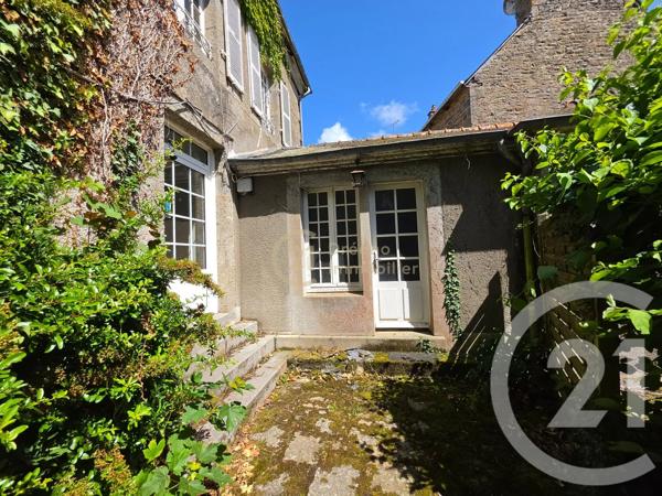 Maison à vendre  23 pièces - 374 m 2   MERDRIGNAC  - 22