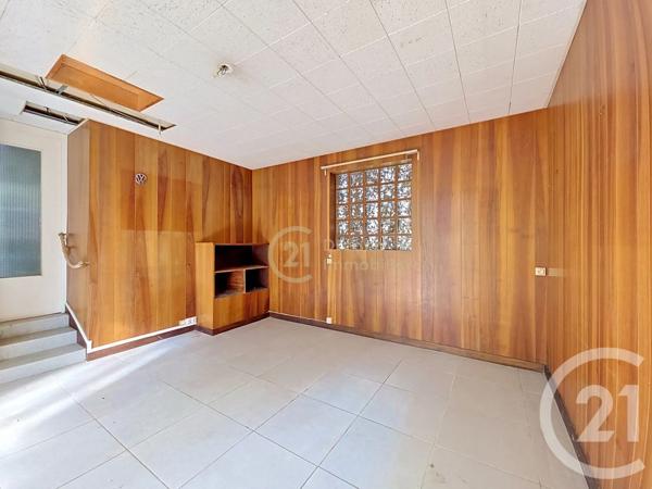 Maison à vendre  23 pièces - 374 m 2   MERDRIGNAC  - 22