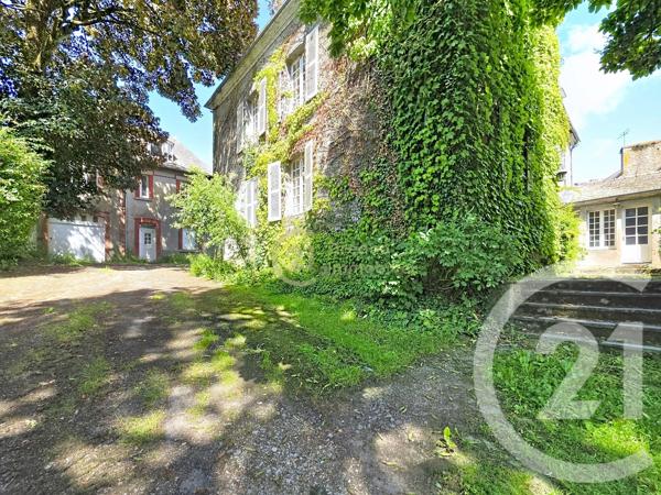 Maison à vendre  23 pièces - 374 m 2   MERDRIGNAC  - 22