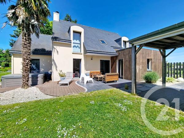 Maison à vendre  23 pièces - 374 m 2   MERDRIGNAC  - 22