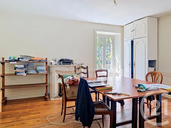 Maison à vendre  23 pièces - 374 m 2   MERDRIGNAC  - 22