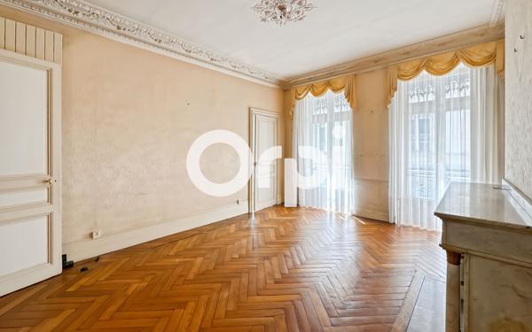 Appartement à vendre    5 pièces • 163,16 m2 Toulouse