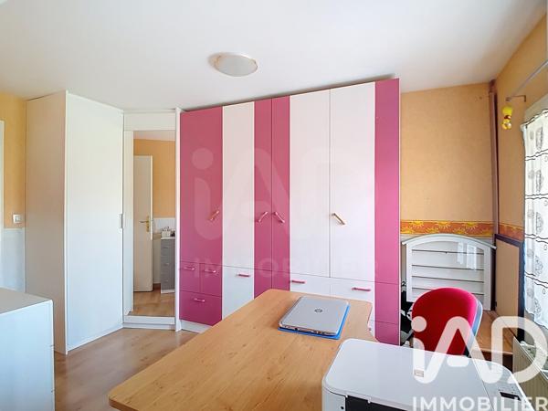 Maison à vendre 5 pièces 98 m² Vert-Saint-Denis