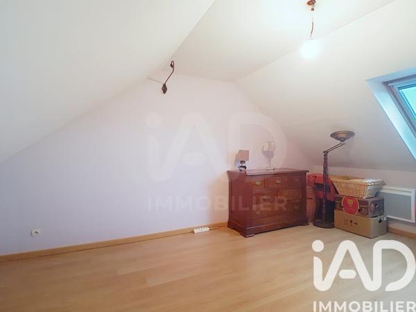 Maison à vendre 5 pièces 98 m² Vert-Saint-Denis