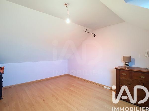 Maison à vendre 5 pièces 98 m² Vert-Saint-Denis