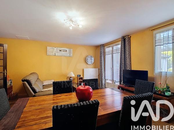 Maison à vendre 5 pièces 98 m² Vert-Saint-Denis