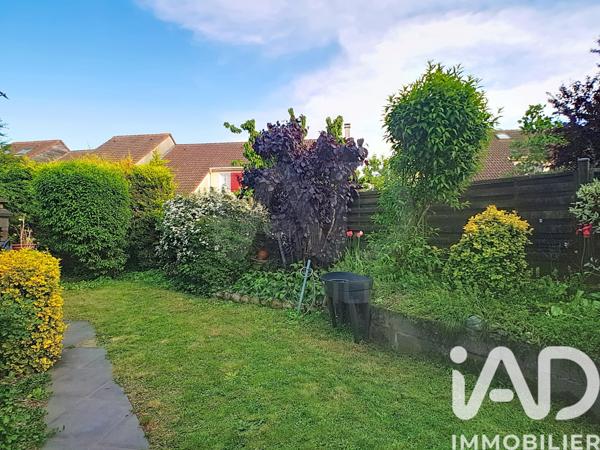 Maison à vendre 5 pièces 98 m² Vert-Saint-Denis