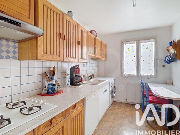Maison à vendre 5 pièces 98 m² Vert-Saint-Denis