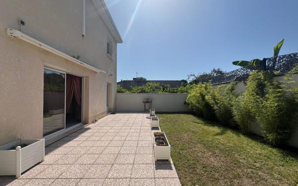 Maison à vendre    5 pièces • 130 m2 Mérignac