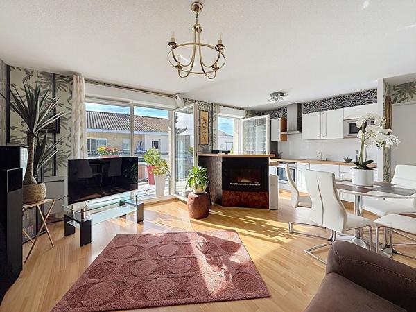 Appartement Les Sables d'Olonne  bourg Château 3 pièces 60.38 m² terrasse 2 parkings proche commerces