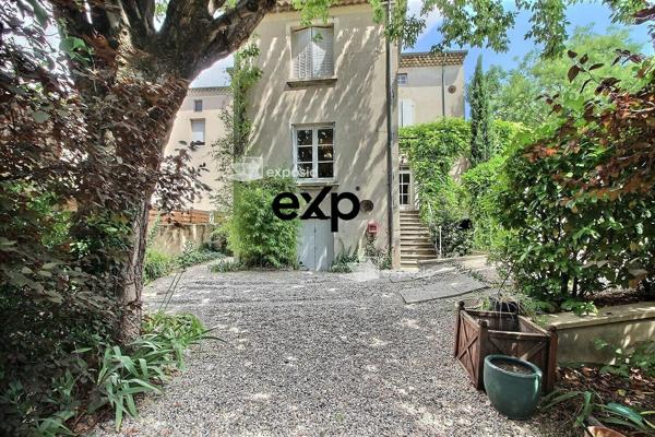 Maison Bourgeoise avec jardin 230 m²