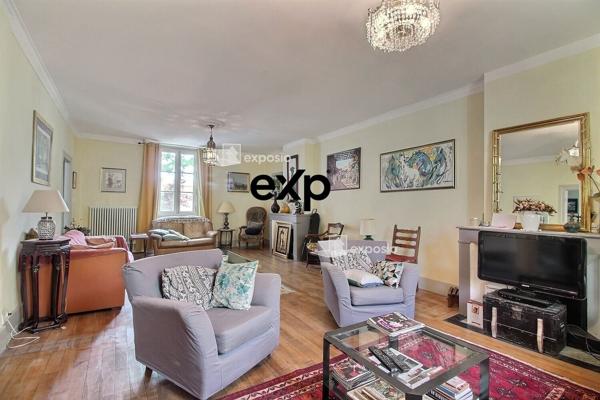 Maison Bourgeoise avec jardin 230 m²