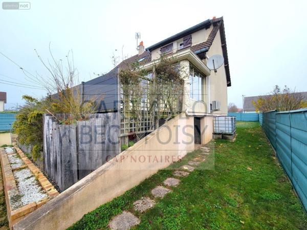 Maison à vendre à Saint-Denis-Lanneray dans l'Eure-et-Loir (28200), ref : RC/934