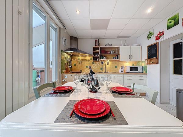 MAISON PREBENDES 4 CHAMBRES AVEC JARDIN