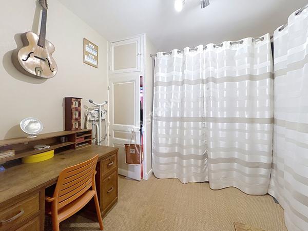 MAISON PREBENDES 4 CHAMBRES AVEC JARDIN